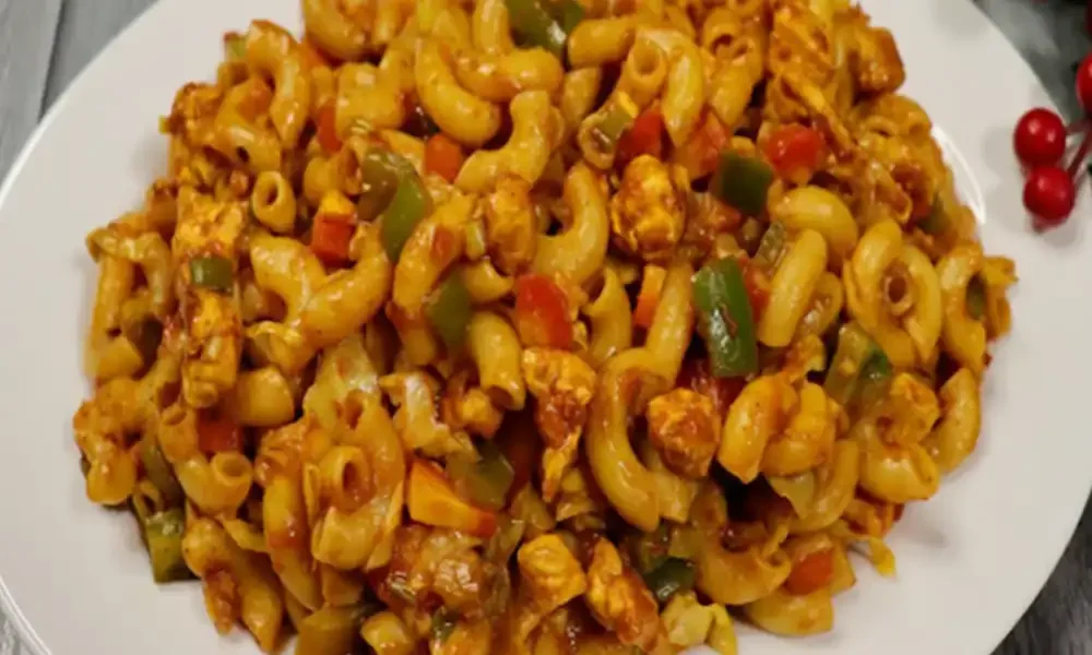 Pasta, Shawarma, And Vegetables